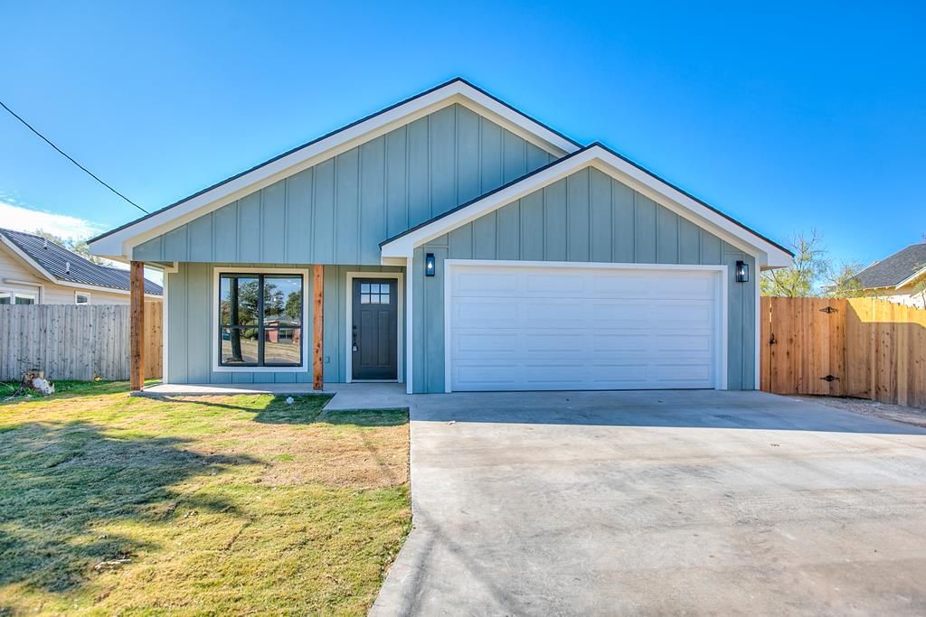 Image 31 of property listing at 2809 Bowie St, San Angelo, TX 76901