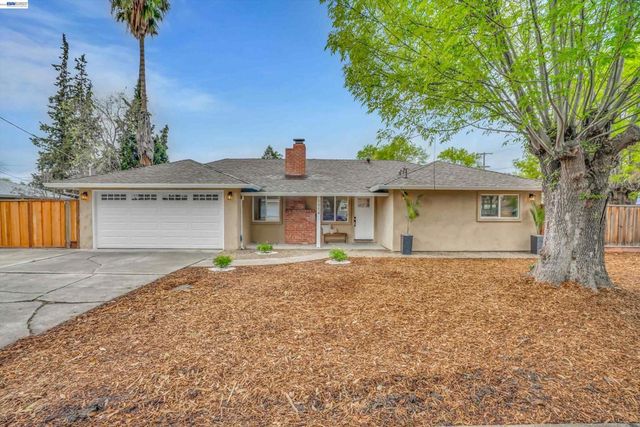 1954 1954 Treadway Ln, Pleasant Hill, CA 94523