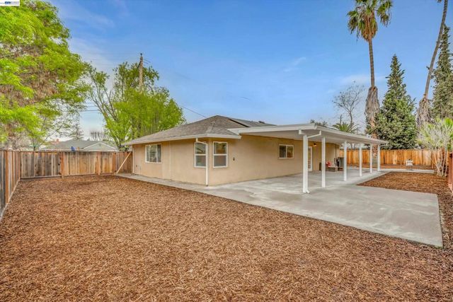 1954 1954 Treadway Ln, Pleasant Hill, CA 94523