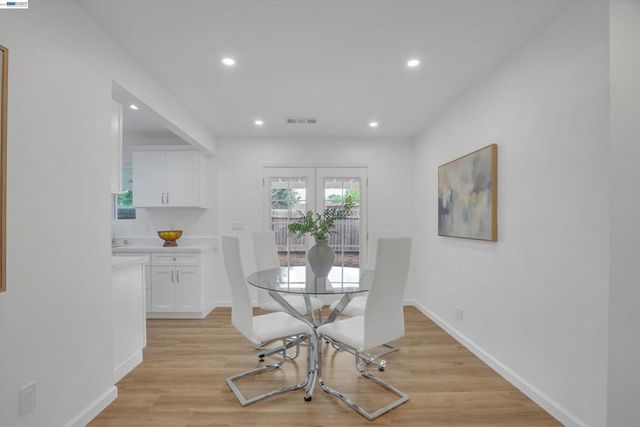 1954 1954 Treadway Ln, Pleasant Hill, CA 94523