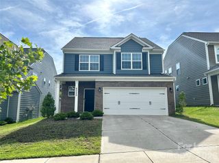 6020 Hampstead Pond Lane, Matthews, NC 28105
