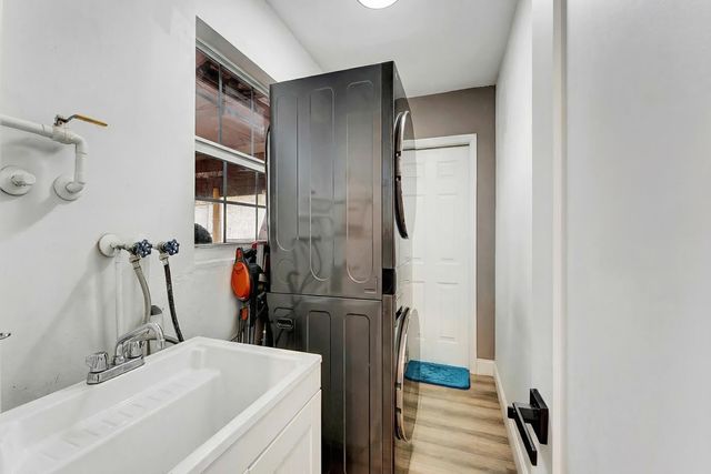 661 Eagle Circle, Delray Beach, FL 33444