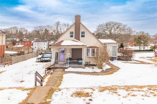 6808 Monroe Ave, West Mifflin, PA 15122