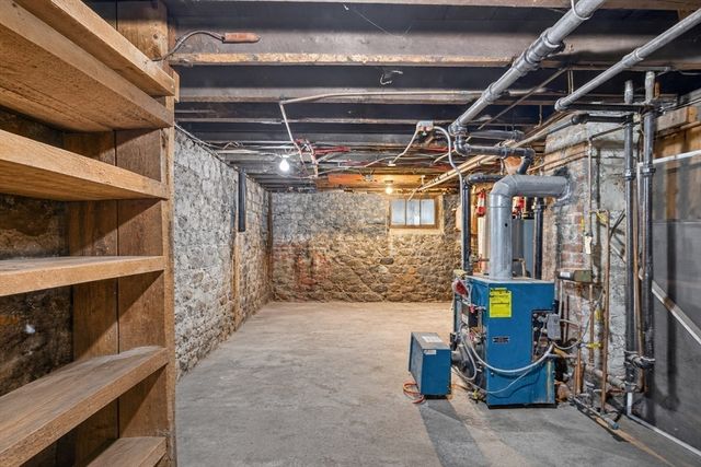 130 Dale St, Revere, MA 02151