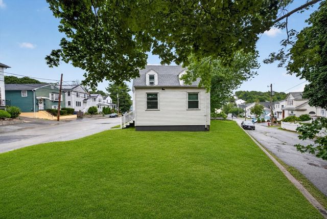 130 Dale St, Revere, MA 02151