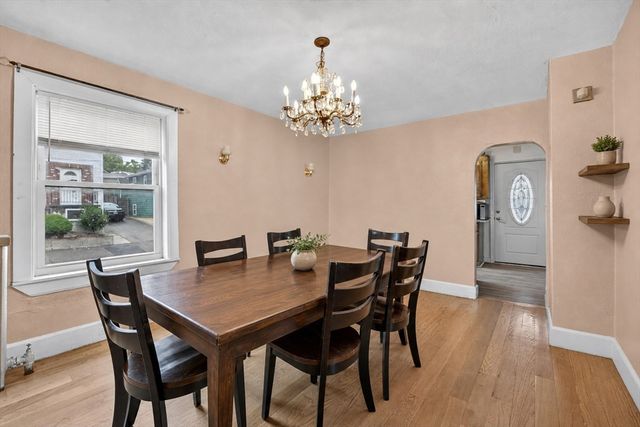 130 Dale St, Revere, MA 02151