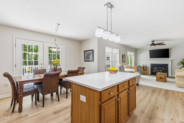 1211 Waterford Green Drive, Apex, NC 27502