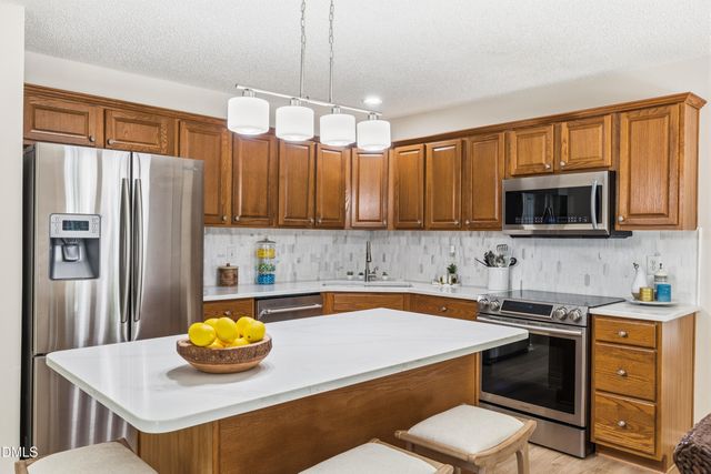 1211 Waterford Green Drive, Apex, NC 27502