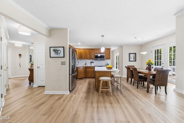 1211 Waterford Green Drive, Apex, NC 27502