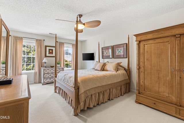 1211 Waterford Green Drive, Apex, NC 27502