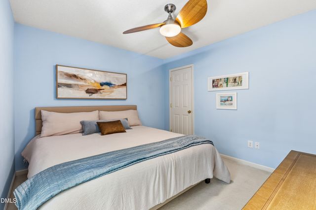 1211 Waterford Green Drive, Apex, NC 27502