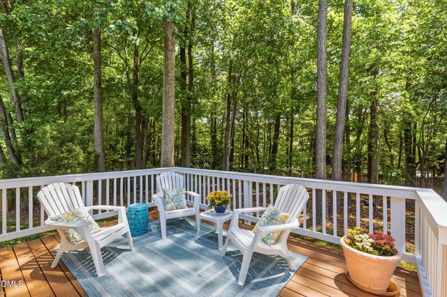 1211 Waterford Green Drive, Apex, NC 27502