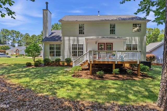 1211 Waterford Green Drive, Apex, NC 27502