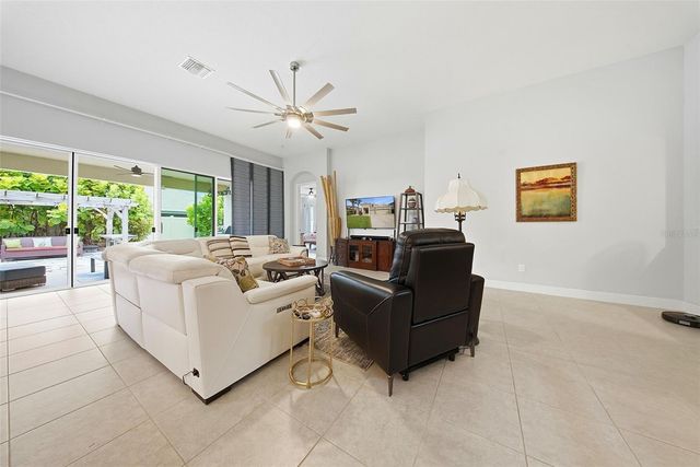 21813 BRISKE MORNING AVENUE, Land O Lakes, FL 34637