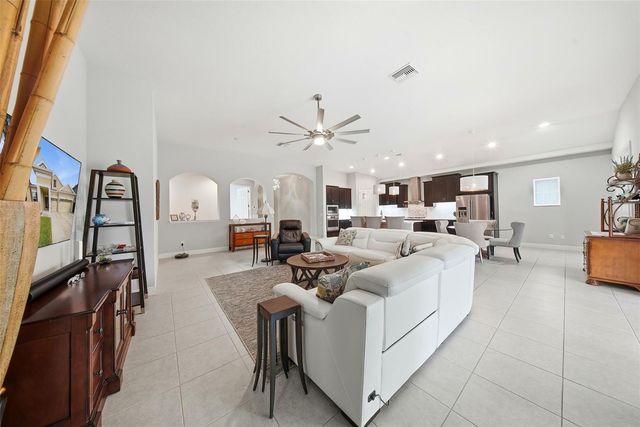 21813 BRISKE MORNING AVENUE, Land O Lakes, FL 34637