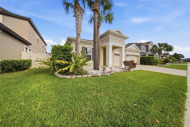 21813 BRISKE MORNING AVENUE, Land O Lakes, FL 34637
