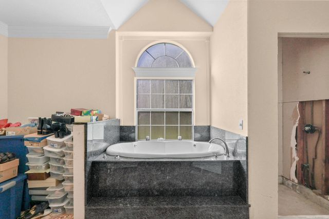 4515 Ridgewood Street, Beaumont, TX 77708