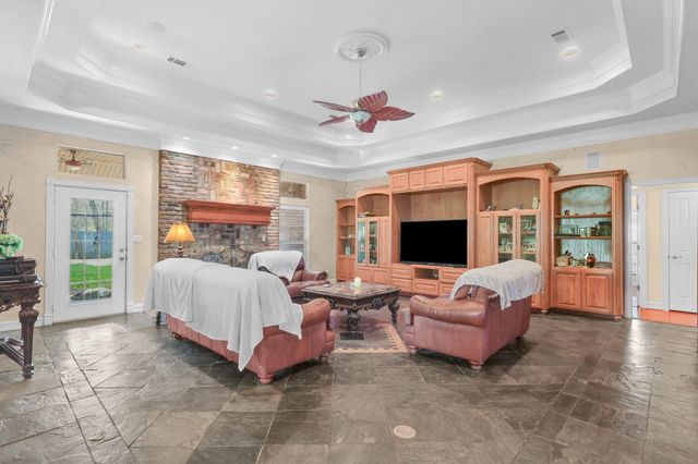 4515 Ridgewood Street, Beaumont, TX 77708