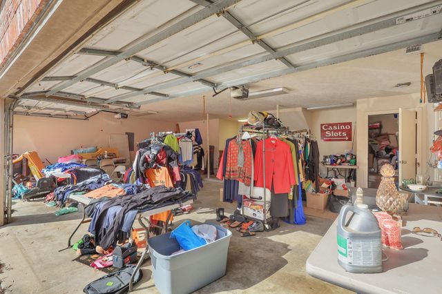 4515 Ridgewood Street, Beaumont, TX 77708