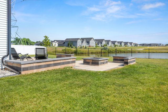 6012 31st Street S, Fargo, ND 58104