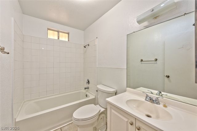 3912 Torsby Place NA, Las Vegas, NV 89119