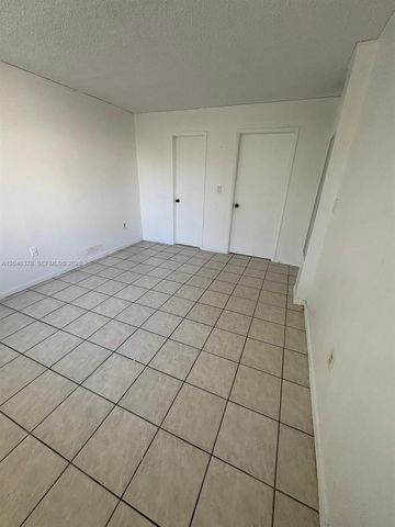 8004 SW 149th Avenue C205, Miami, FL 33193