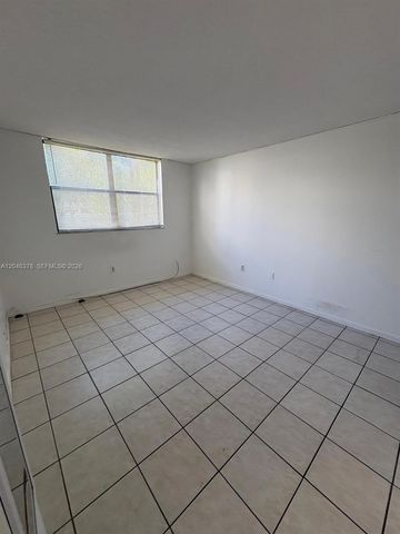 8004 SW 149th Avenue C205, Miami, FL 33193