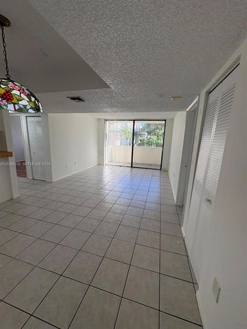 8004 SW 149th Avenue C205, Miami, FL 33193