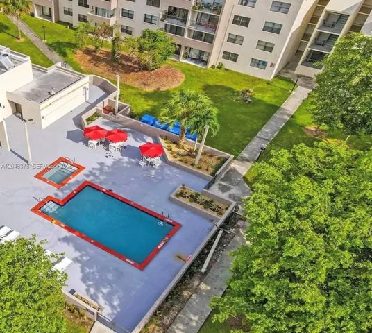 8004 SW 149th Avenue C205, Miami, FL 33193