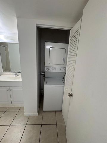 8004 SW 149th Avenue C205, Miami, FL 33193