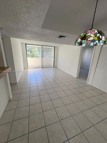 8004 SW 149th Avenue C205, Miami, FL 33193