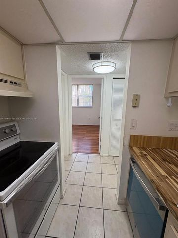8004 SW 149th Avenue C205, Miami, FL 33193