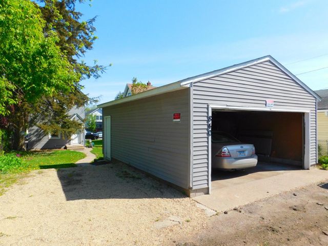 840 Magnolia Avenue E, Saint Paul, MN 55106