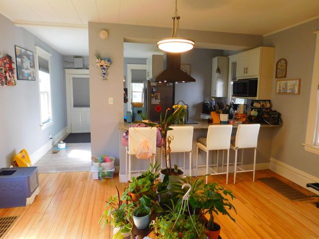 840 Magnolia Avenue E, Saint Paul, MN 55106