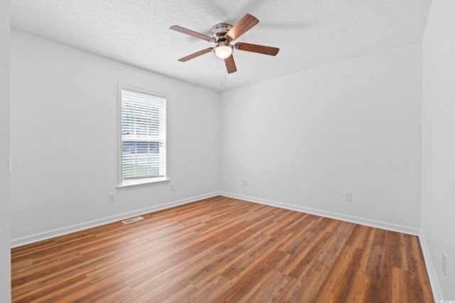 568 Rosedale Dr., Aynor, SC 29511