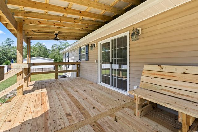 568 Rosedale Dr., Aynor, SC 29511