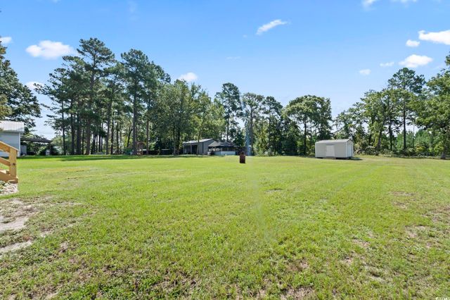 568 Rosedale Dr., Aynor, SC 29511