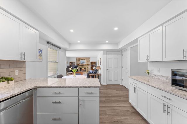 5819 Shagbark Drive, Pittsfield Charter Twp, MI 48108