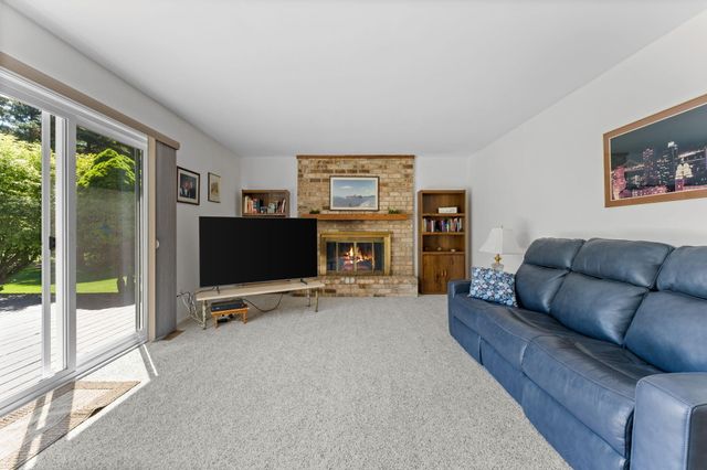 5819 Shagbark Drive, Pittsfield Charter Twp, MI 48108