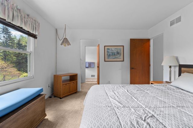 5819 Shagbark Drive, Pittsfield Charter Twp, MI 48108