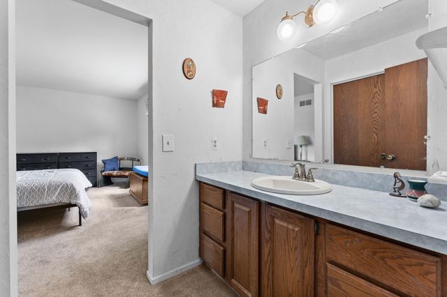 5819 Shagbark Drive, Pittsfield Charter Twp, MI 48108