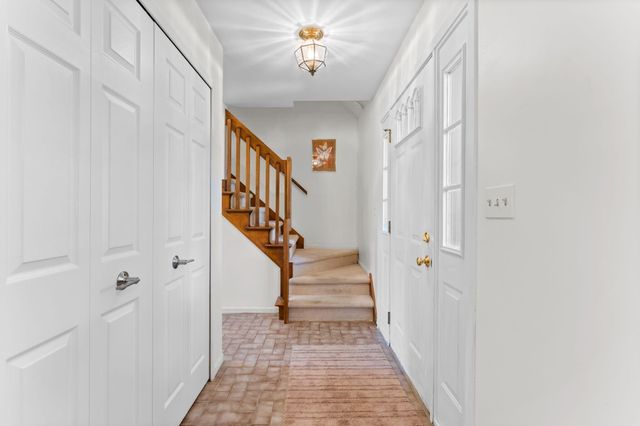 5819 Shagbark Drive, Pittsfield Charter Twp, MI 48108