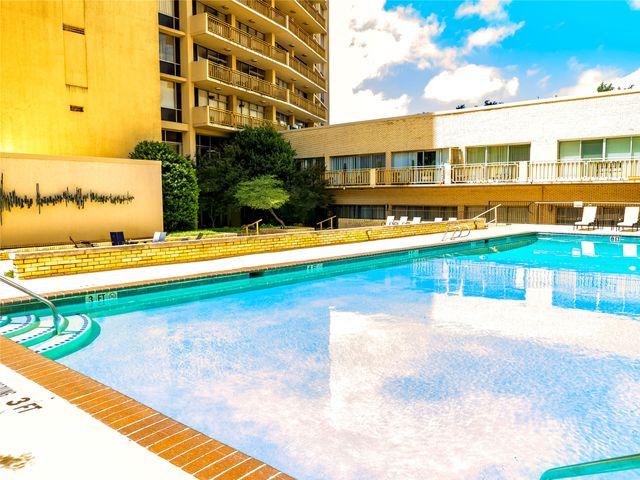 6211 W Northwest Highway 1501, Dallas, TX 75225