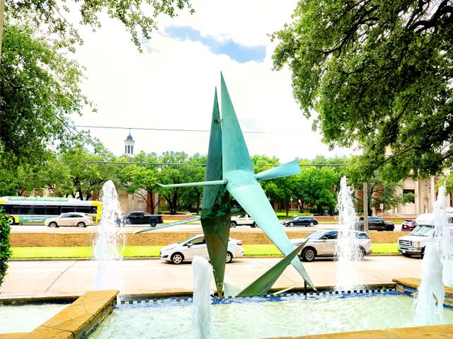 6211 W Northwest Highway 1501, Dallas, TX 75225