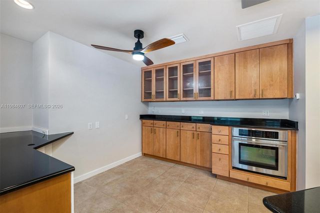 6220 SW 123rd Ter, Pinecrest, FL 33156