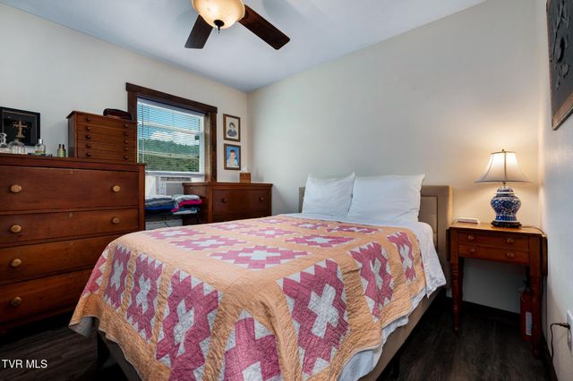 1131 Dug Hill Road, Mountain City, TN 37683