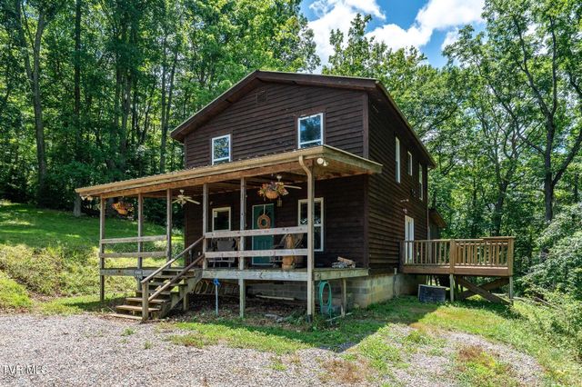 1131 Dug Hill Road, Mountain City, TN 37683