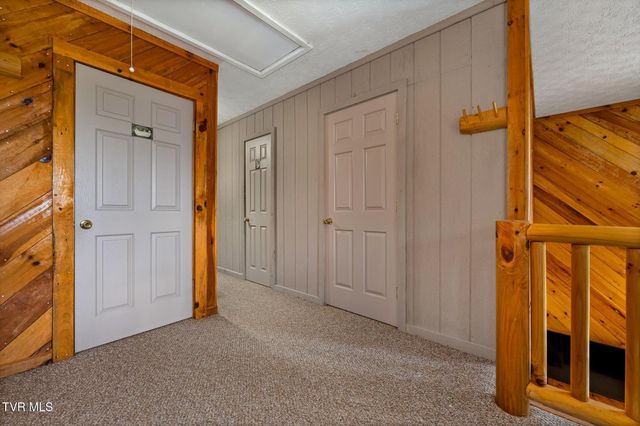 1131 Dug Hill Road, Mountain City, TN 37683