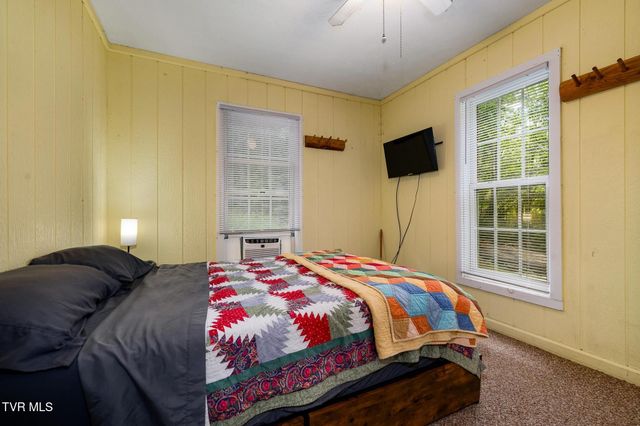 1131 Dug Hill Road, Mountain City, TN 37683