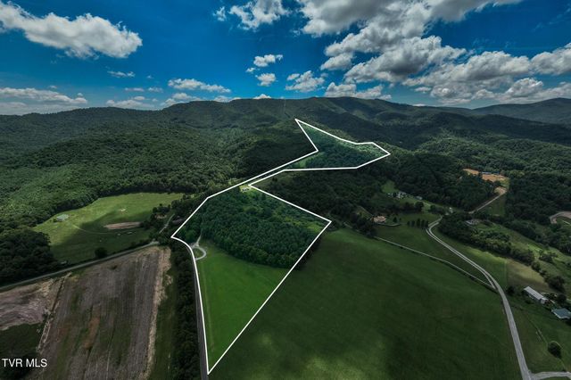 1131 Dug Hill Road, Mountain City, TN 37683